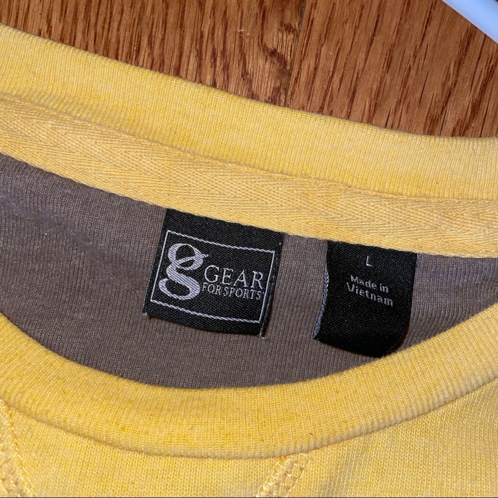 Yellow Arnold Palmer Sweater - Picture 3 of 4